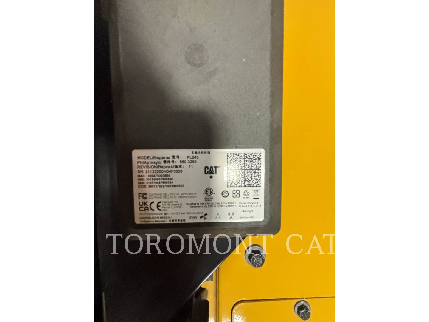 Cat 302.7-07CR, Mini Excavator, 29 hours, S/N: CZ602132, 2022 - Image 8