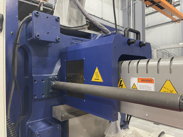 214 Ton, 8.09 oz., Haitian #ZEIII-1900F/640H, high speed injection molding machine, 40mm screw diameter, 2020 - Image 4