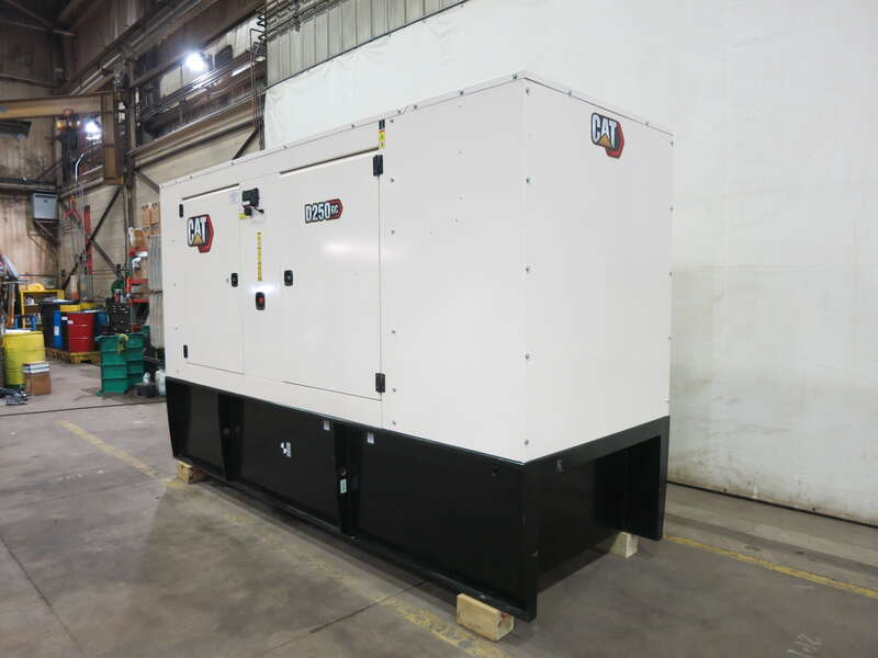 250 KW Caterpillar #C9, diesel generator set, 277/480 Volts, 398 HP @ 1800 RPM, EPA Tier 3, sound attenuated - Image 3