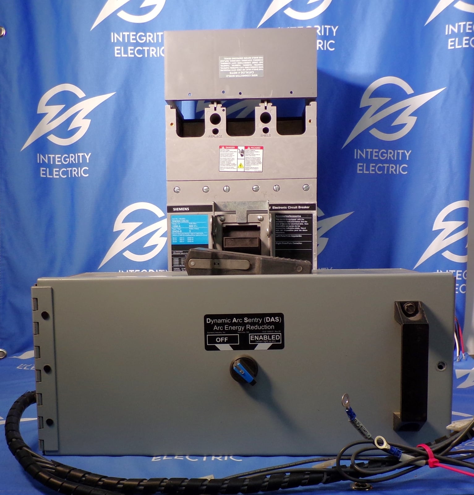 1200 Amps, Siemens #SND6A120LSI, Insulated Case Circuit Breaker, 3-pole, 600 Volts, 1200 Amp Trip, Arcflash - Image 1