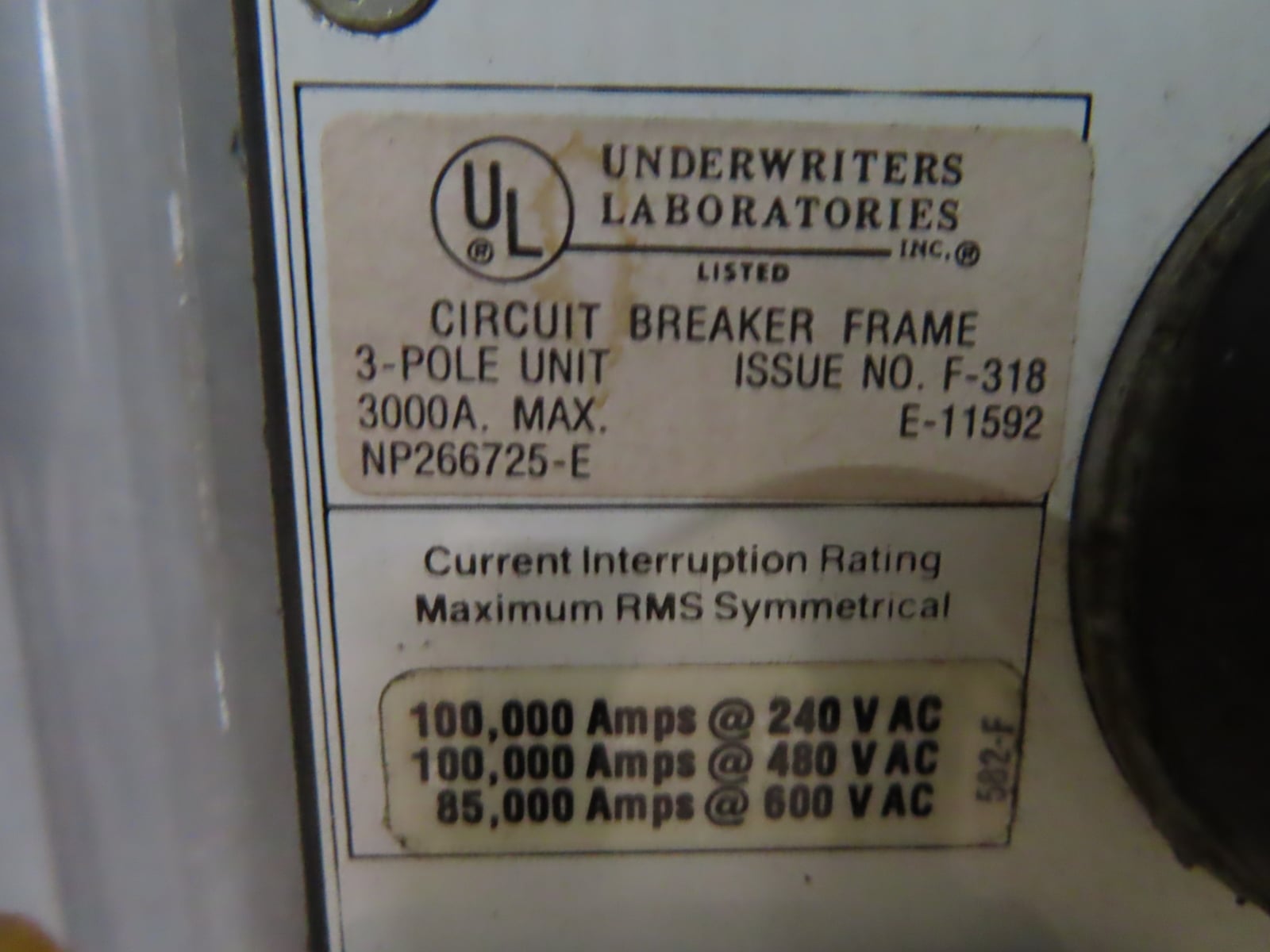3000 Amps, General Electric #TP3030SSFC, Power Break Insulated Case Circuit Breaker, 3-pole - Image 8