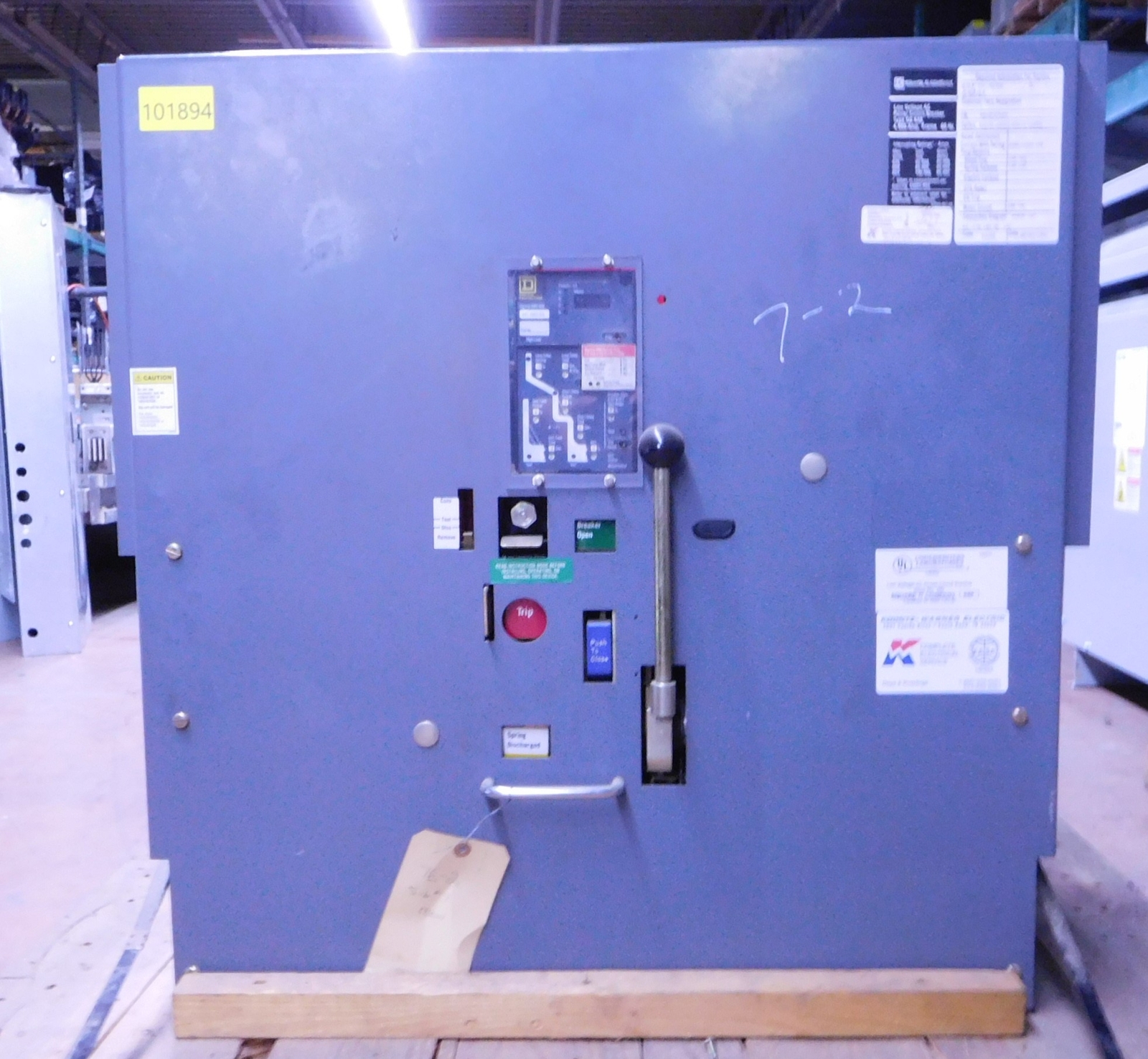 4000 Amps, Square D #DS-840, Power Circuit Breaker, 254/635 Volts, Digitrip, shunt trip, spring release - Image 2