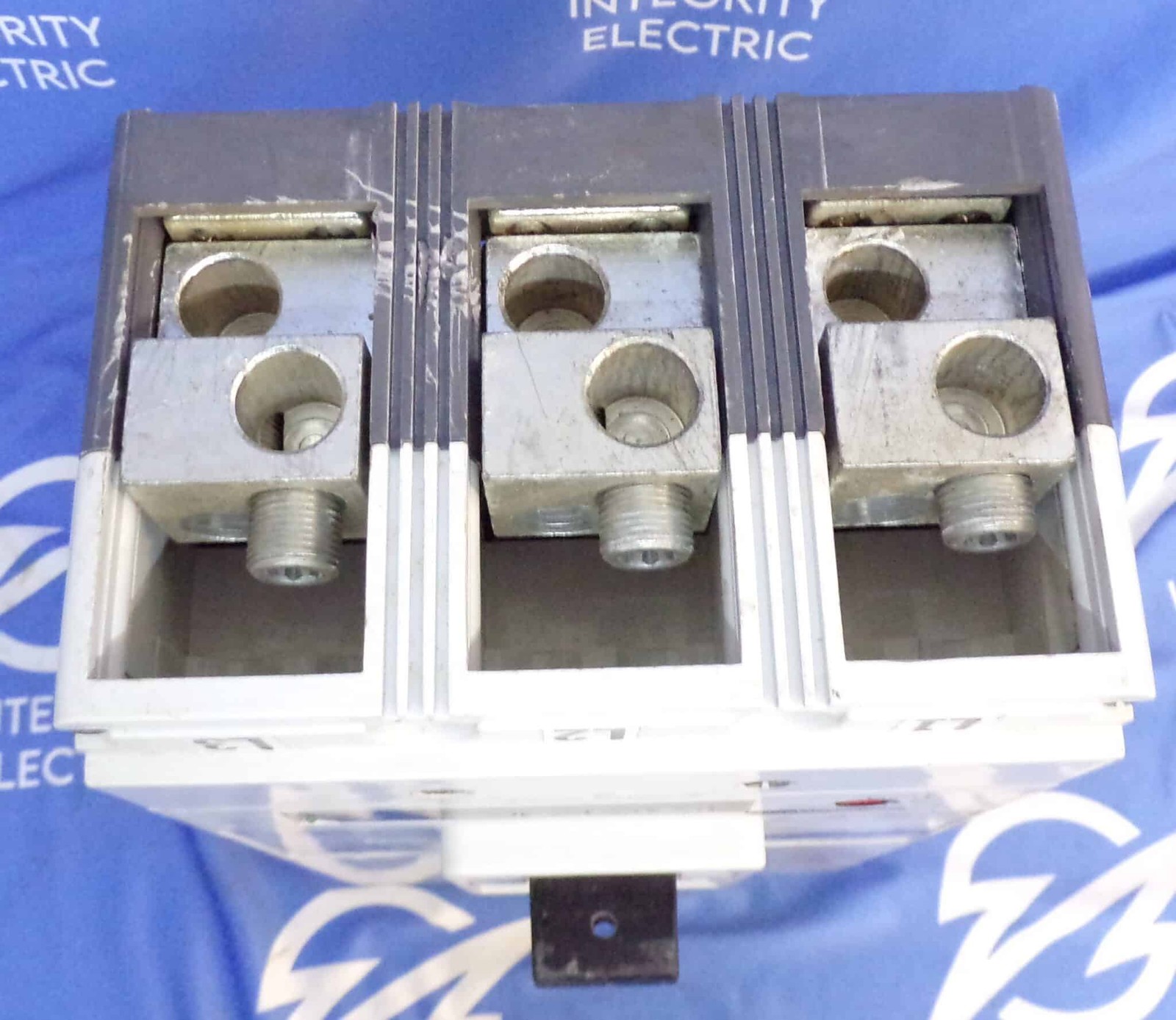 600 Amps, Johnson Controls York #224-34965-001, Circuit Breaker, 3-pole, 600 Volts, w/ adjustable trip (2 - Image 6