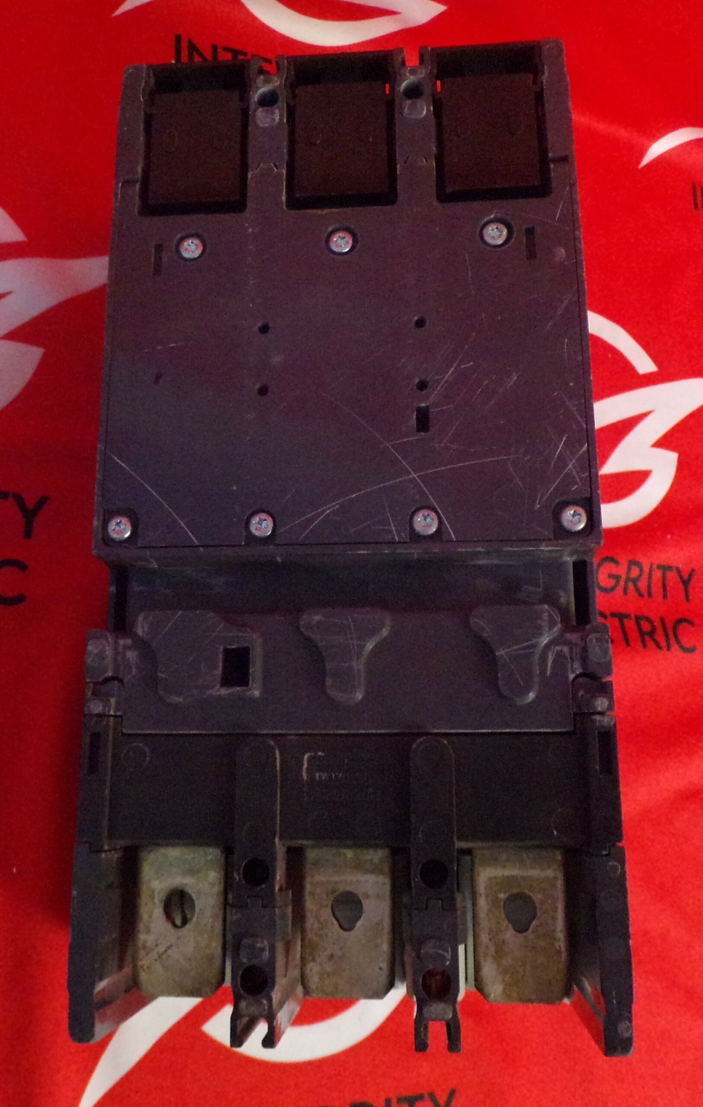 250 Amps, Siemens #NJX3T250, Circuit Breaker, 3-pole, 600 Volts, w/ trip unit, bolt-on - Image 9