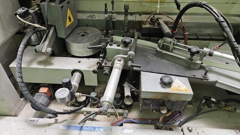 Biesse #Akron-246, Single-Sided Automatic Edgebander w/ Pre-Milling, 0.315" edge thickness, 1.96" panel - Image 6