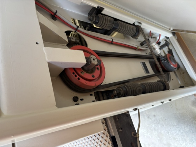 24.8" SCM #Win-CS63, Wide Belt Sander, 0.118"-6.3" thickness, roller & shoe head, 61" x 25.2" abrasive belt - Image 4