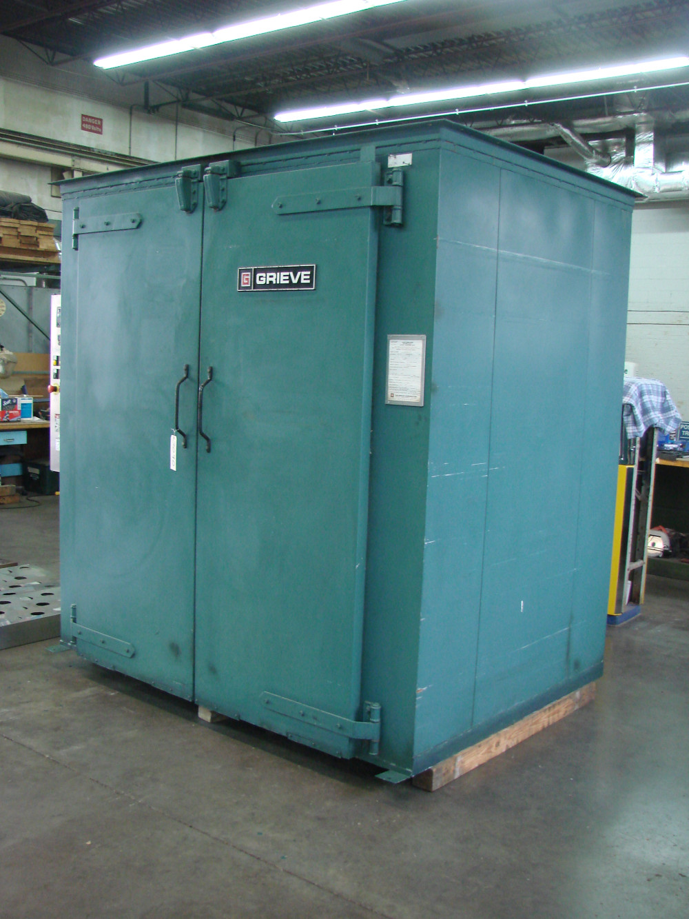 60" width x 78" H x 48" L Grieve, Gas Fired, Horiz-air, Stainless Interior, 500&deg;F, Watlow F4 programmable - Image 3