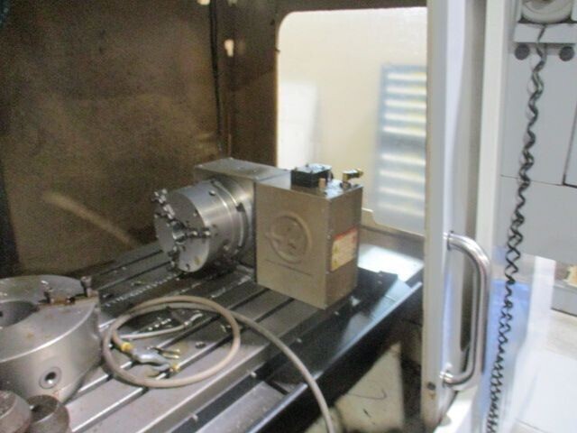 Haas #VF-3YT, CNC Vertical Machining Center, 40" X, 26" Y, 25" Z, 30 HP, 7500 RPM, 30 automatic tool changer - Image 6