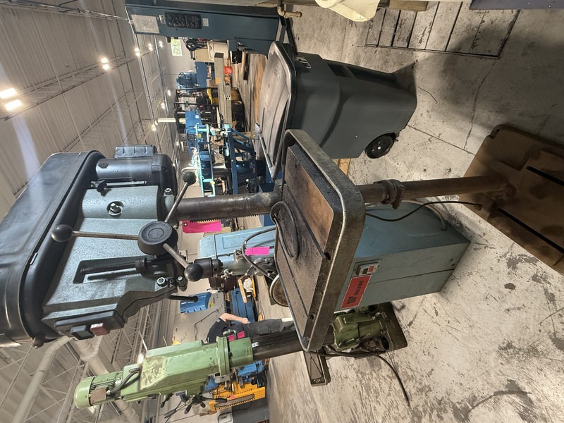 17" Delta #15-270, drill press, 3/4 HP, 5" quill travel, 12-1/2" x 17" table, 2MT spindle, step pulley - Image 2