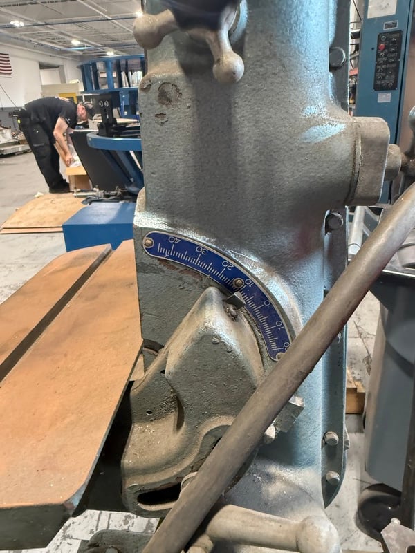 6" x 48" Wilton #4200, belt/disc grinder, 12" disc diameter, 1-1/2 HP, 1 Ph. - Image 3