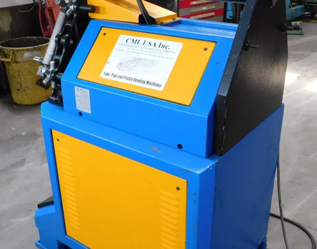 2" x 2" x 1/4" Ercolina #CE40H3, angle bending roll, programmable Control, 2012 - Image 6