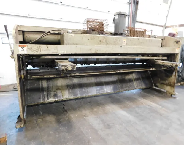 1/4" x 12' Accurshear #625012, hydraulic shear, 36" go-to Back Gauge, 2001 - Image 4
