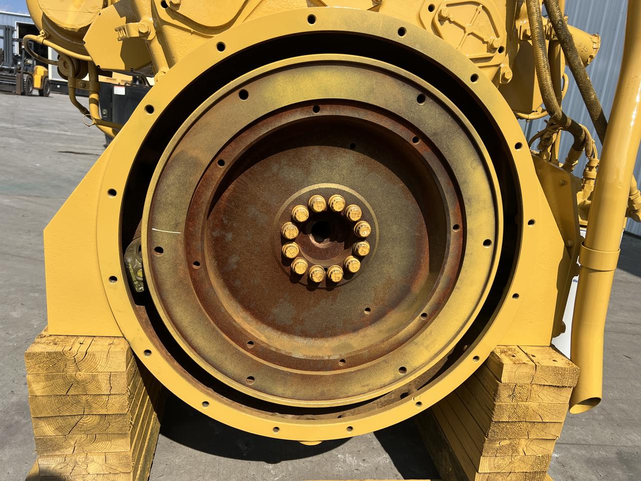 1350 HP Caterpillar #C32, industrial diesel engine, EPA Tier 2, sound attenuated enclosure 0 bell housing - Image 4