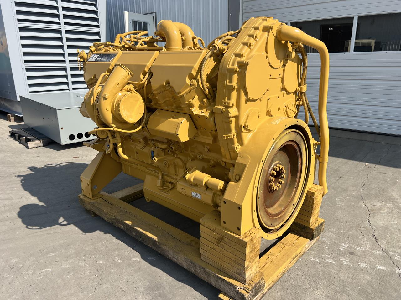 1350 HP Caterpillar #C32, industrial diesel engine, EPA Tier 2, sound attenuated enclosure 0 bell housing - Image 5