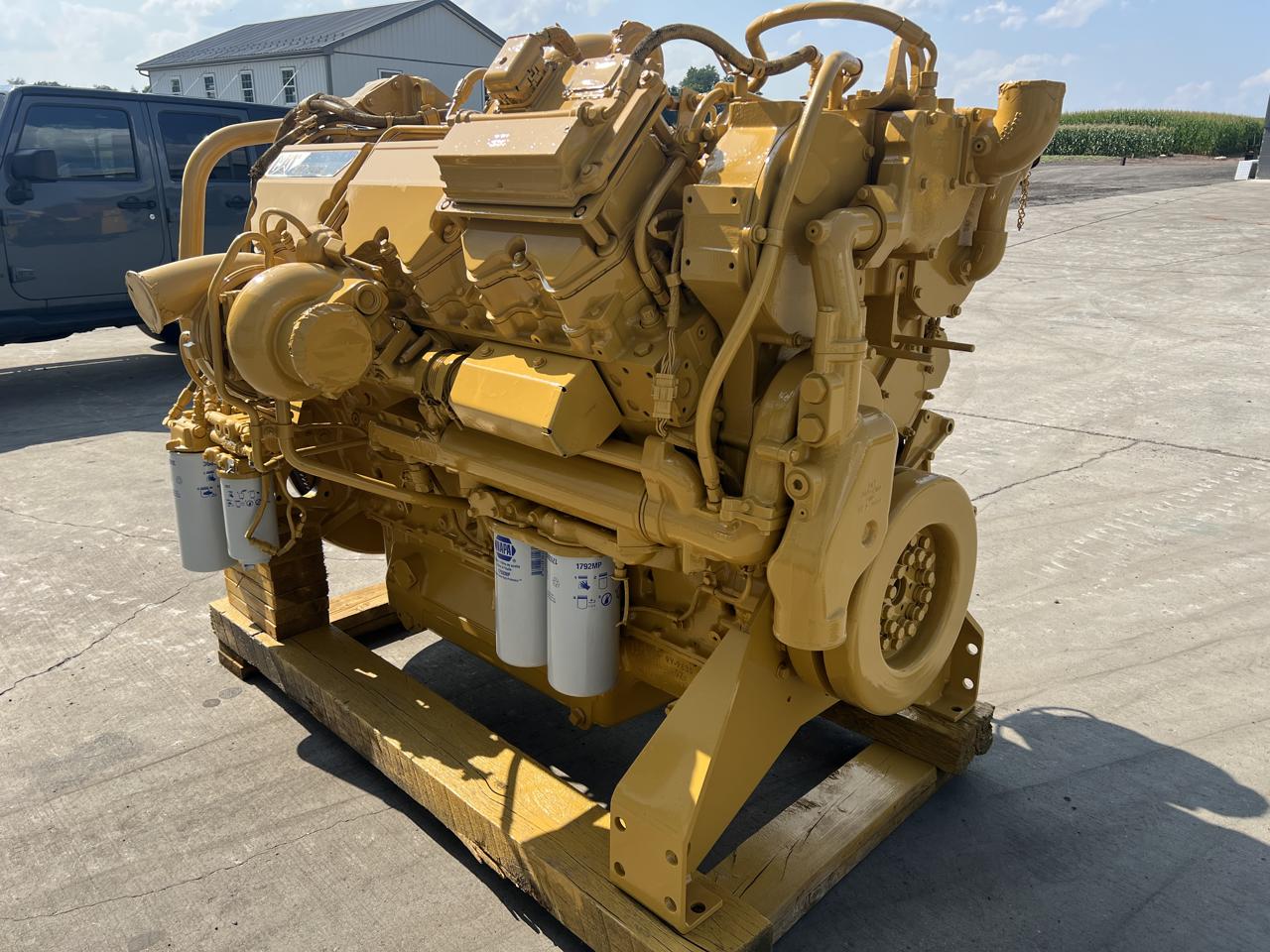 1350 HP Caterpillar #C32, industrial diesel engine, EPA Tier 2, sound attenuated enclosure 0 bell housing - Image 9