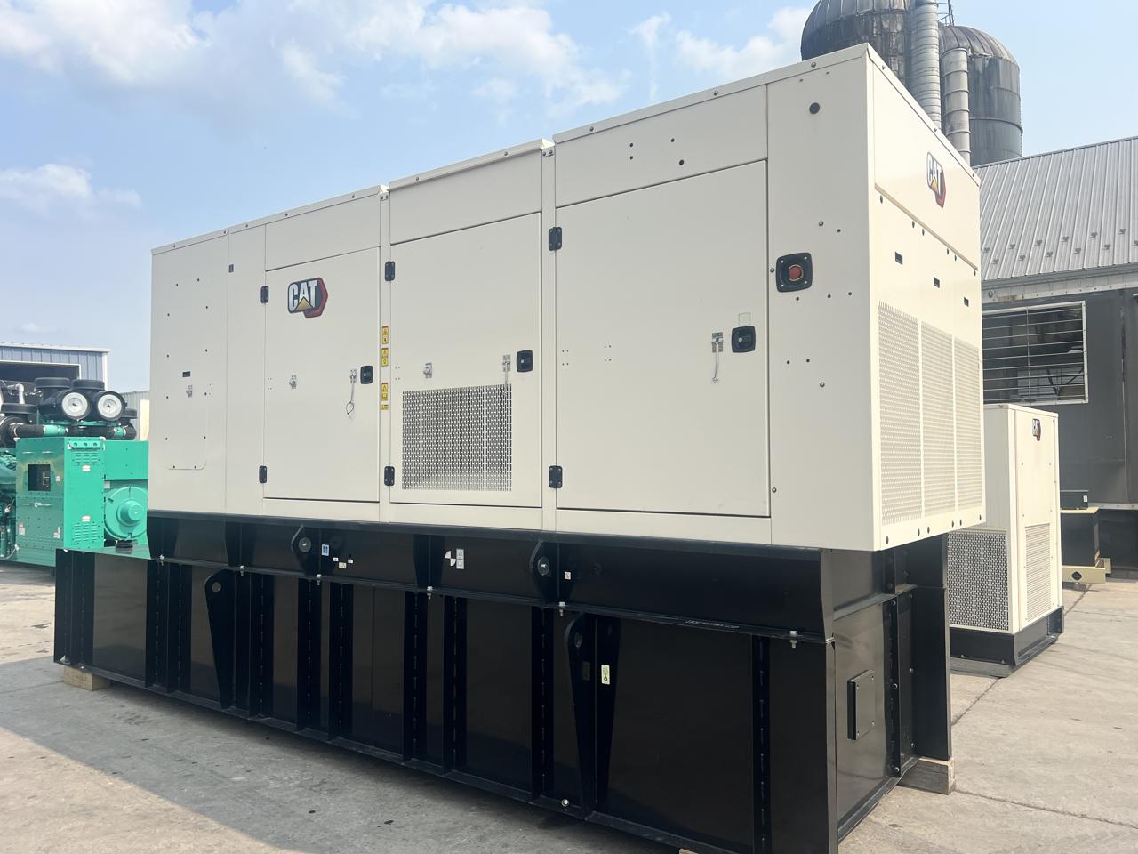 400 KW Caterpillar #D400, diesel generator set, 480 Volts, 1/3 phase, C13 engine, sound attenuated enclosure - Image 2