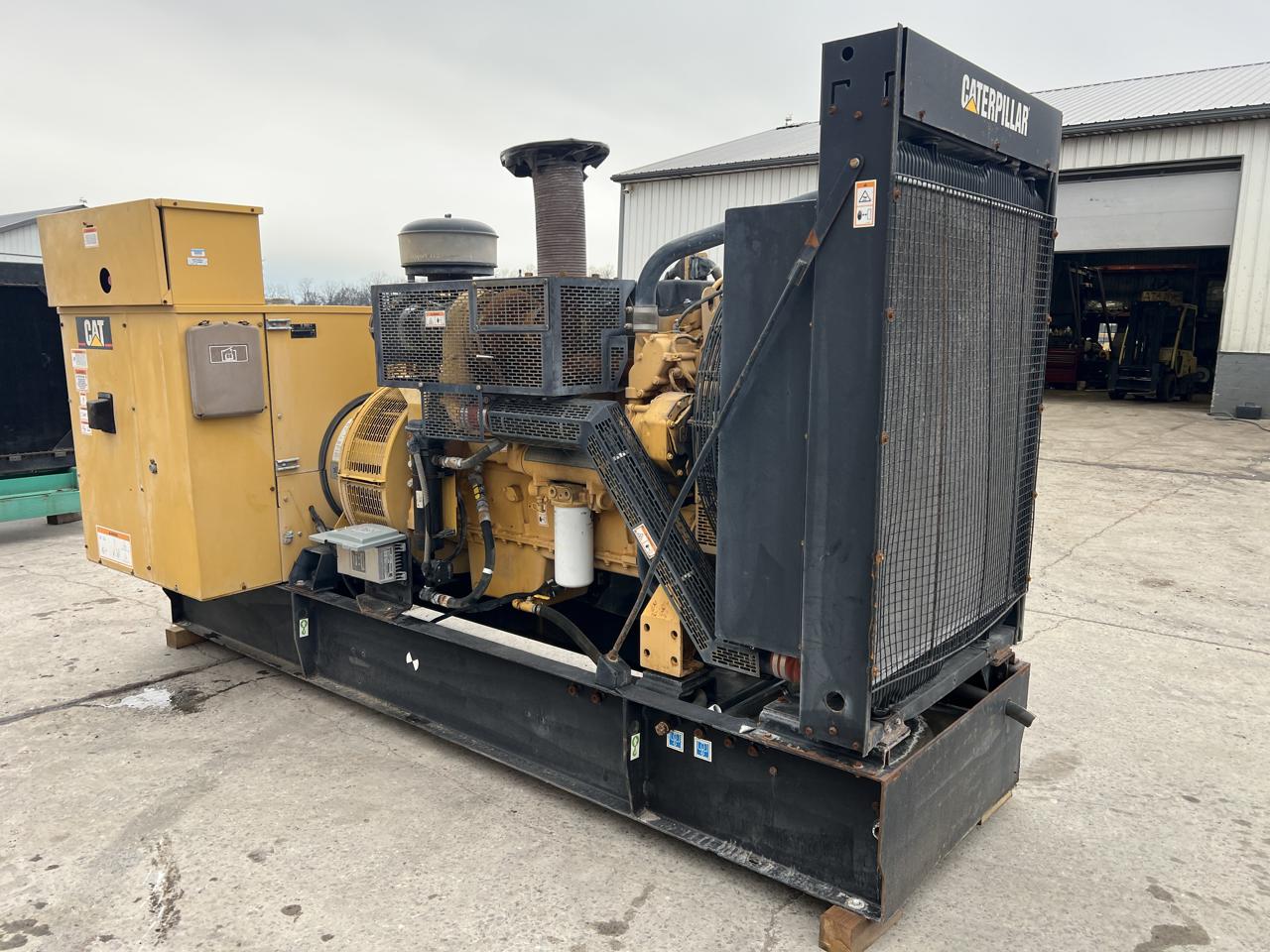 400 KW Caterpillar #SR4, diesel generator set, 480 Volts, 1/3 phase, 365 hours, 610 HP @ 1800 RPM, 3456/C16 - Image 3