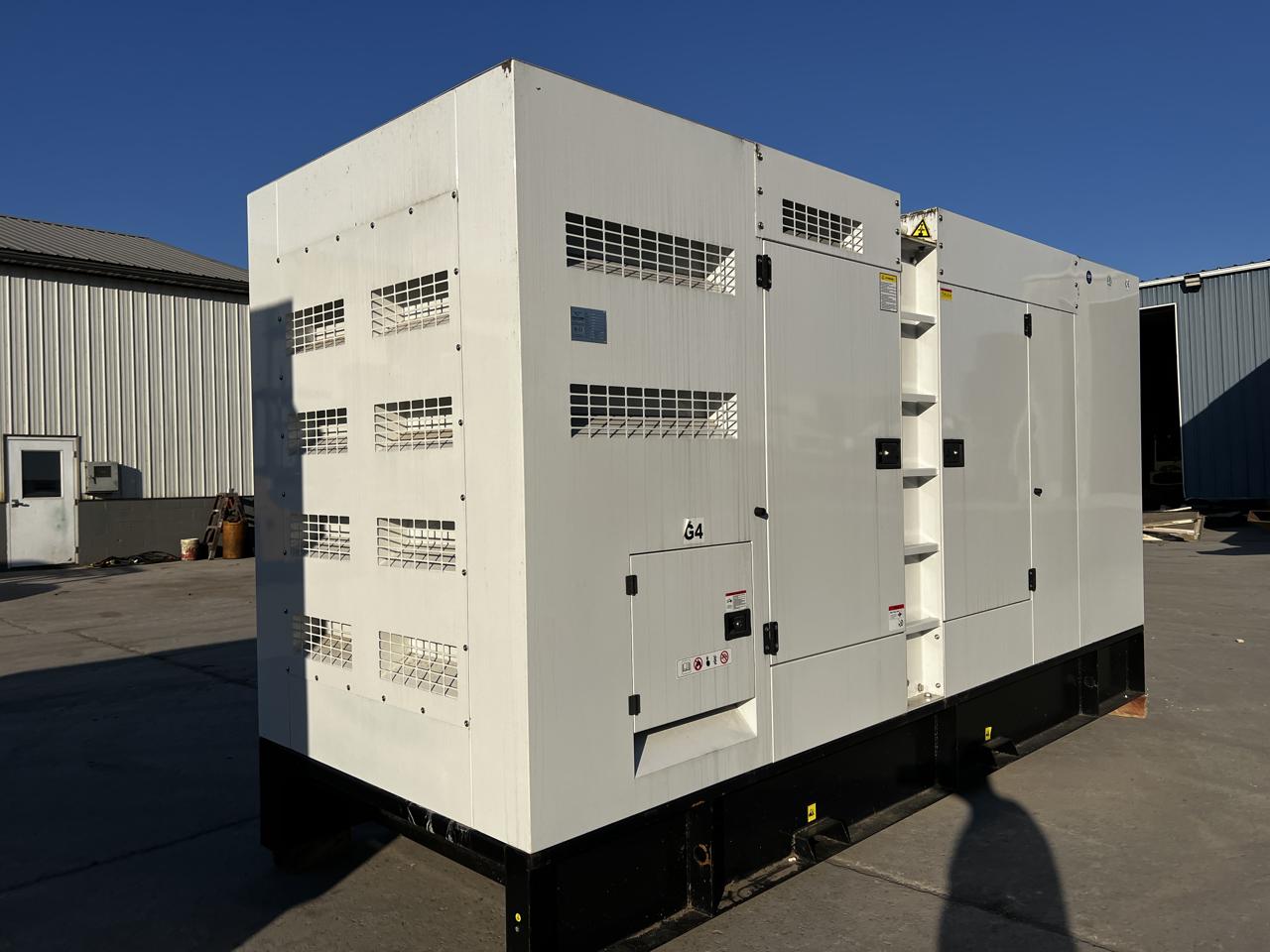 500 KW Stamford #HC1544C1, diesel generator set, 480 Volts, 1/3 phase, Volvo Penta TAD1651GE engine, EPA Tier - Image 2