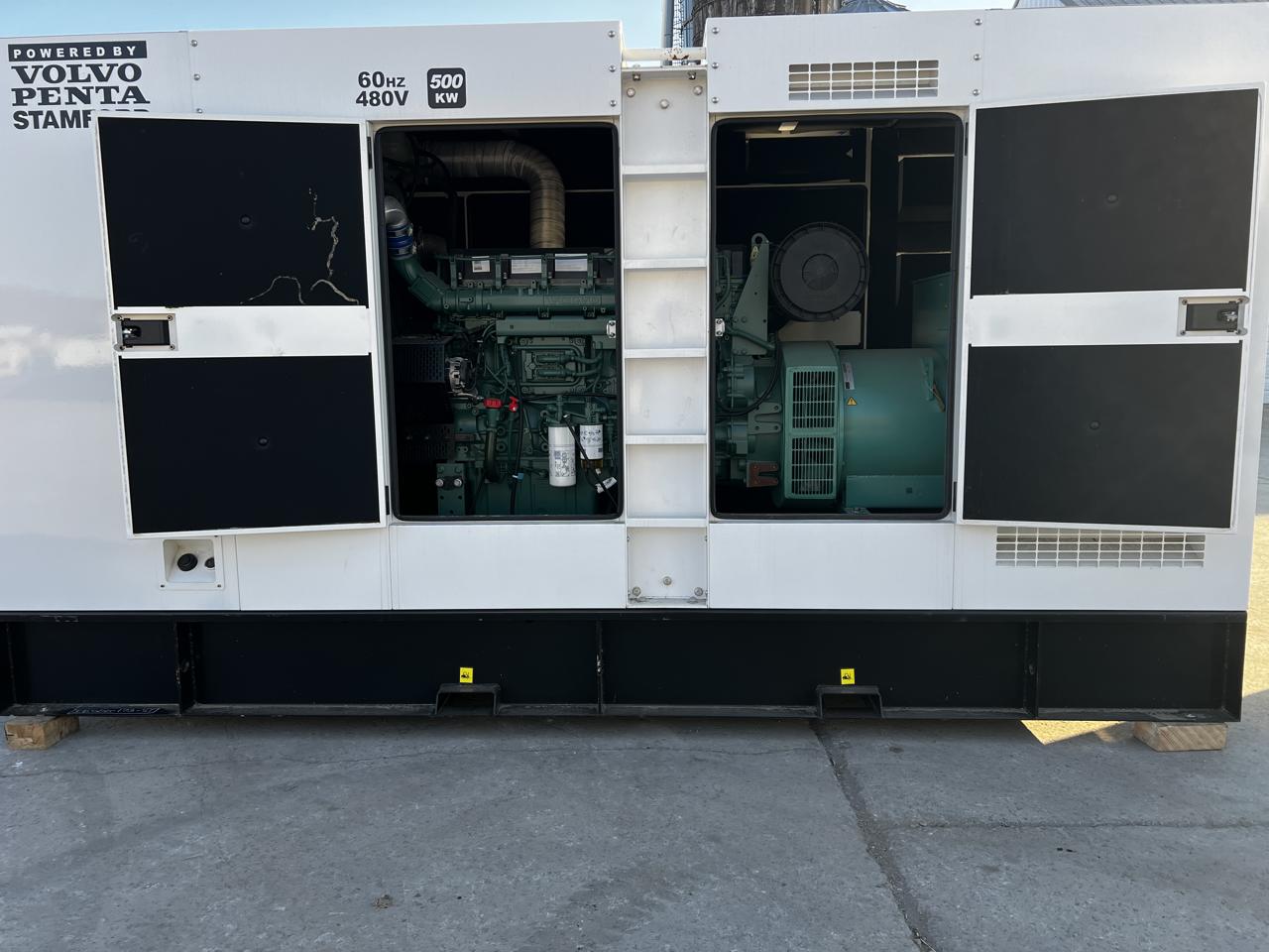 500 KW Stamford #HC1544C1, diesel generator set, 480 Volts, 1/3 phase, Volvo Penta TAD1651GE engine, EPA Tier - Image 4