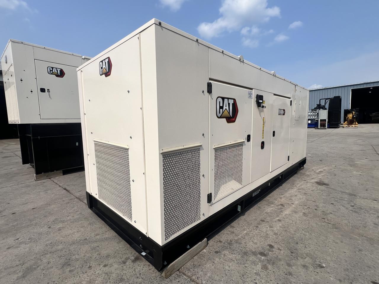 600 KW Caterpillar #D600GC, diesel generator set, 277/480 Volts, 1/3 phase, C18 engine, sound attenuated - Image 2