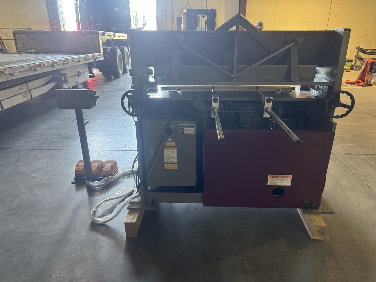 10 gauge x 4' GMC #HBB-0410, hydraulic box & pan finger brake, 6" box depth, 135° bend angle, 26" manual - Image 3