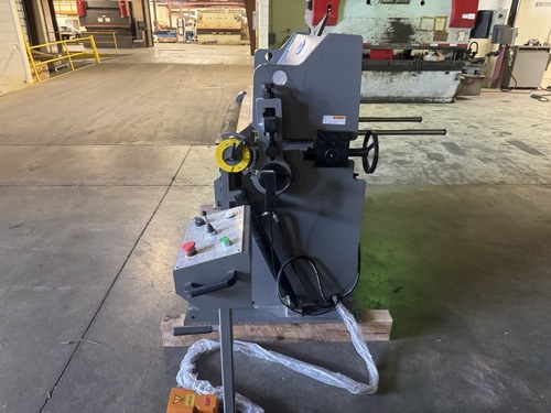 10 gauge x 4' GMC #HBB-0410, hydraulic box & pan finger brake, 6" box depth, 135° bend angle, 26" manual - Image 4