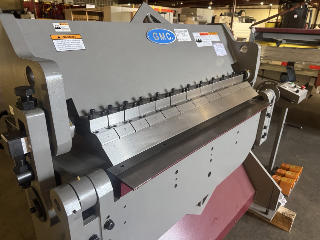10 gauge x 4' GMC #HBB-0410, hydraulic box & pan finger brake, 6" box depth, 135° bend angle, 26" manual - Image 7