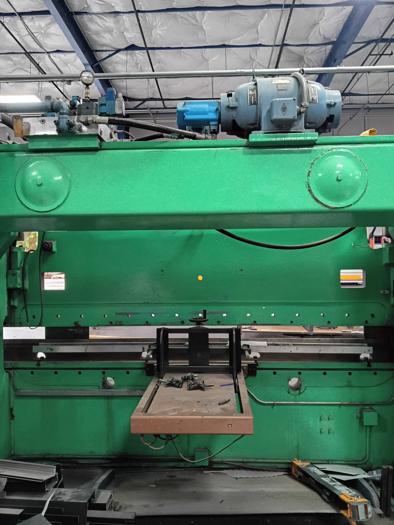 230 Ton, Niagara #HD-230-10-12, hydraulic press brake, 12' overall, 10' 6" between housings, 12" stroke, 17" - Image 2