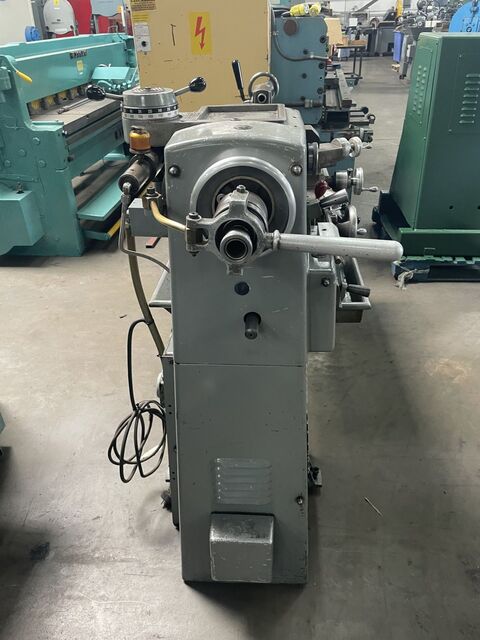 12" x 36" Clausing #5914, engine lathe, 8" swing over cross slide, 1-1/2" bore, 52-2000 RPM variable speed, 3 - Image 5