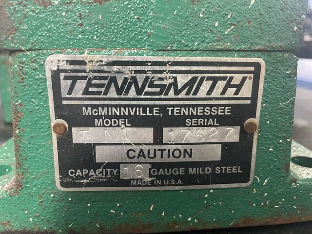 1 6" gauge x 6" x 6" Tennsmith #5N, hand operated notcher, 90&deg; notch, 18 gauge piercing capacity, 19" x 18" - Image 3