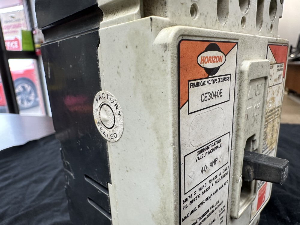Federal Pioneer Ltd., (Horizon Series) 40A, 3-Pole, 600V Max., Molded Case Circuit Breaker - Image 2