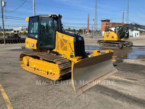 Caterpillar D3LGP, 82 hours, S/N: XKY06998, 2025 - Image 2