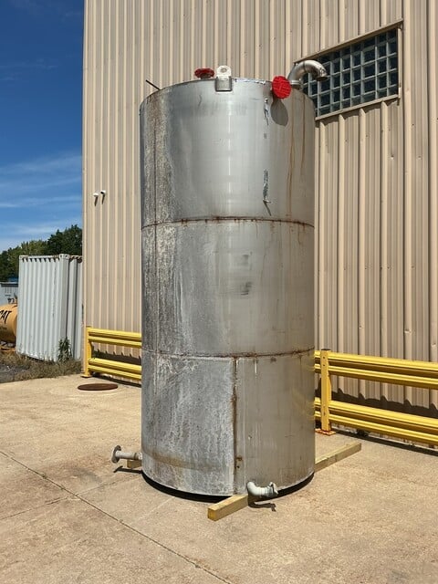 2500 gallon 304 Stainless Steel tank, 72" diameter, 144" straight wall - Image 3