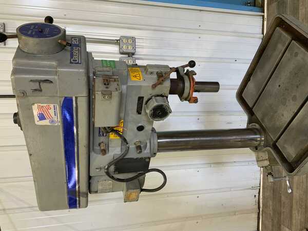 20" Clausing #2277, single spindle drill, 10" throat, hand feed, forward/reverse, 1.5 HP - Image 2