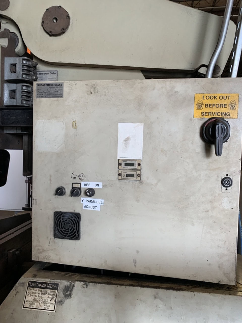 130 Ton, Accurpress #71308, hydraulic press brake, 8' overall, 10" throat, 24" X-Axis, 2-Axis backgauge, 800 - Image 8