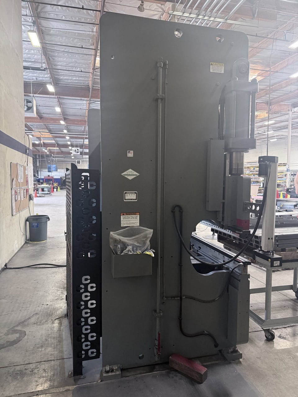135 Ton, Cincinnati #135PF-10-Proform, CNC press brake, 12' overall, 6" stroke, 18" throat, 24" 5-Axis - Image 6