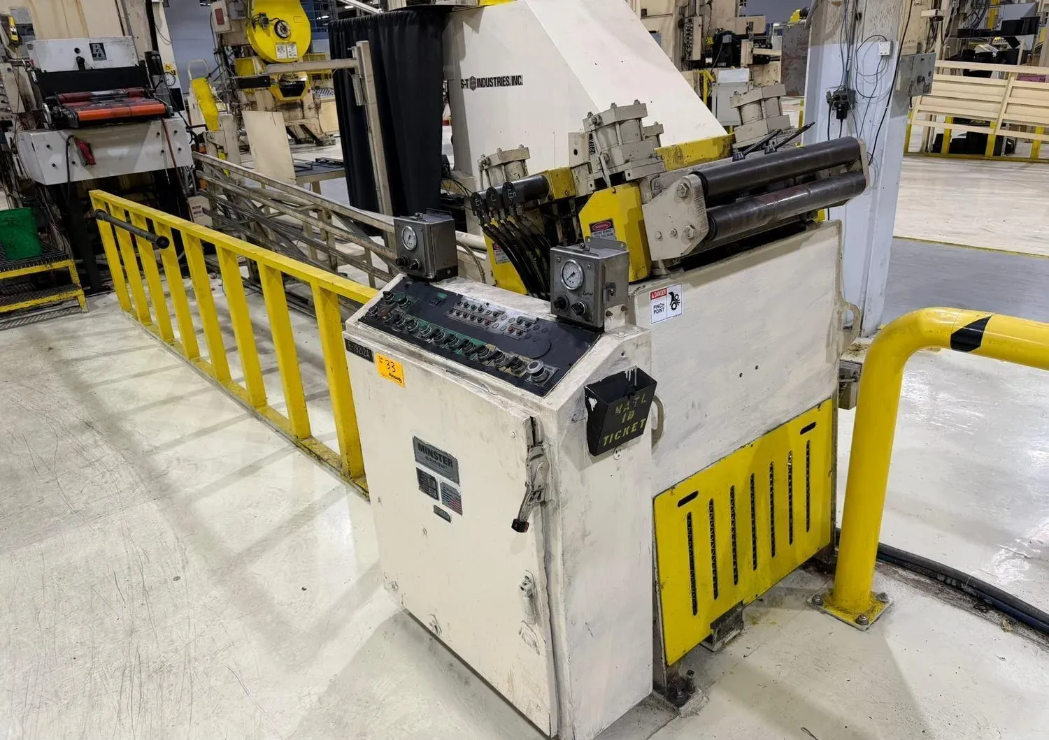 20" x .25" Minster, 7-Roll Coil Straightener, entry & exit pinch rolls w/ air lift, 1200 IPM line speed - Image 3