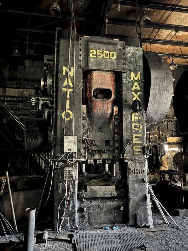 2500 Ton, National #2500-Maxipress, Mechanical Forging Press, 14" stroke, 34-3/8" - 35" shut height, 55 SPM - Image 2