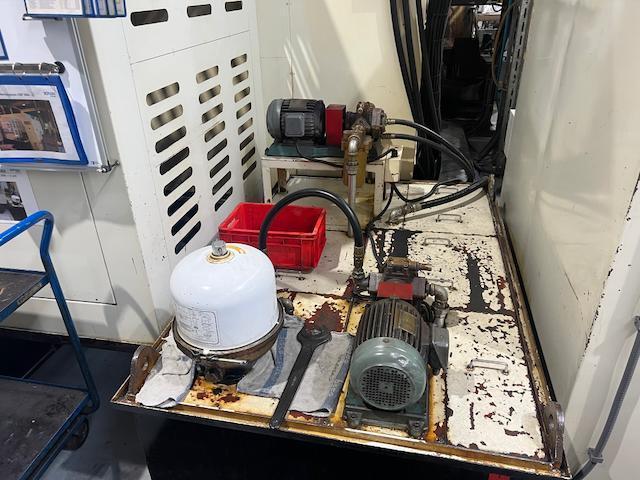 1.18" x 9.45" Chun Zu #CBP-206L, 6-Die Bolt Former, 430 ton forging load, 2.36" PKO stroke, 5.51" die pitch - Image 6