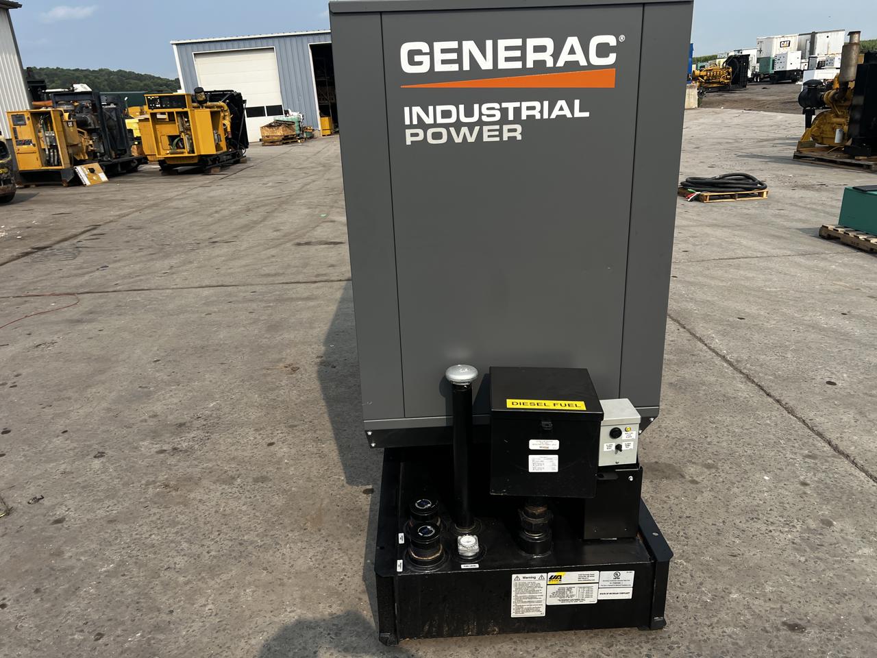 30 KW Generac #SD30, Diesel Generator Set, 120/208 Volts, 1800 RPM Perkins 404D-22TA engine, circuit breaker - Image 3