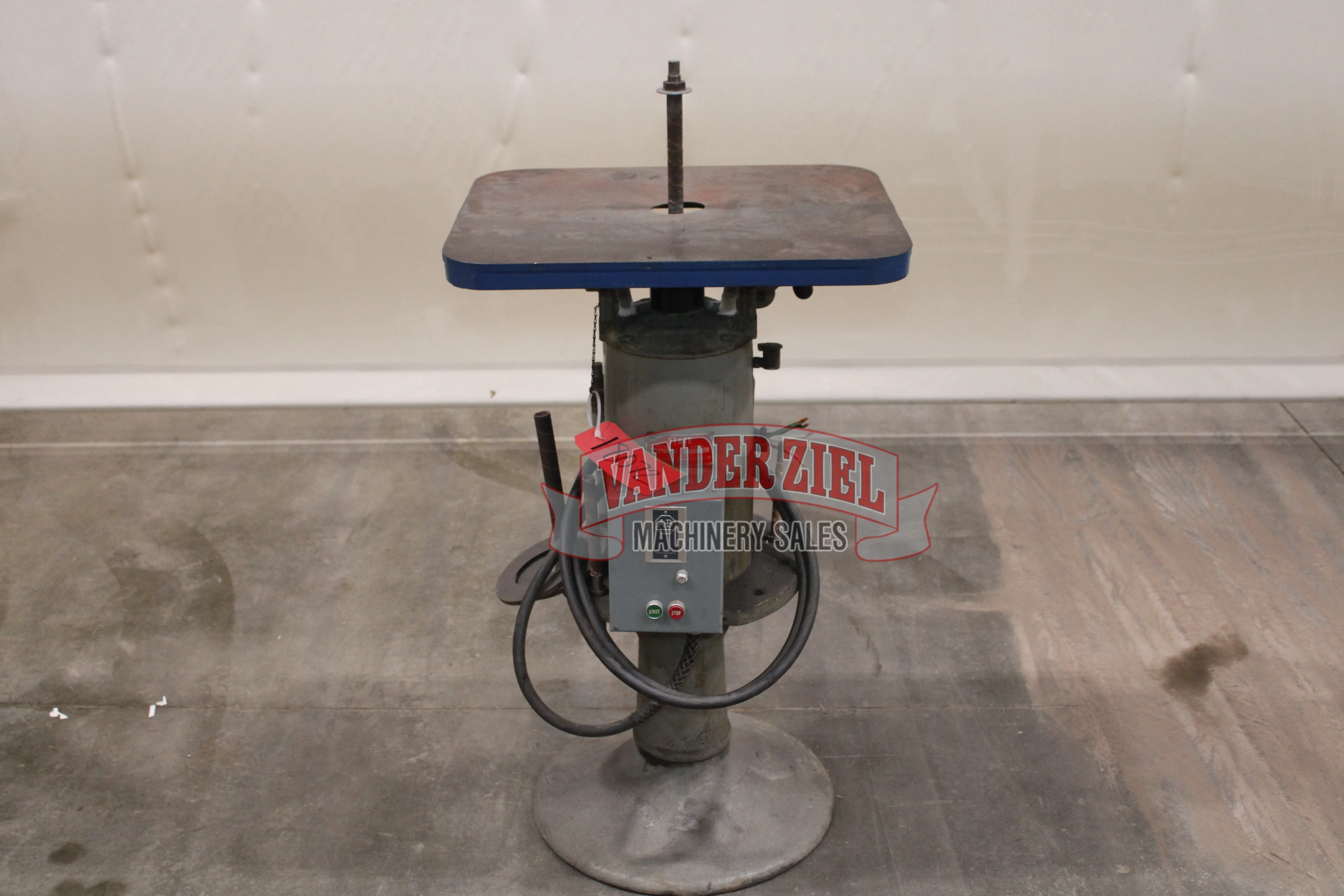 Master, Spindle Sander - Image 1
