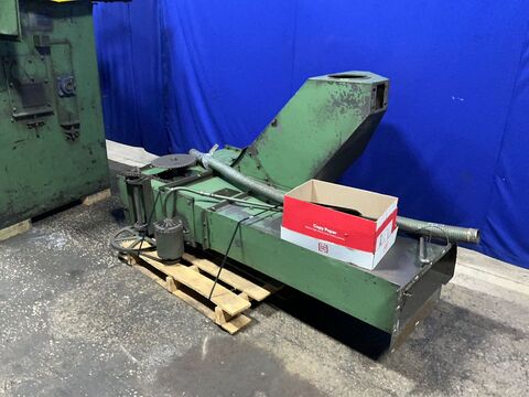 27" x 36" Wheelabrator, Shot Blaster, 1000 lb. capacity, 1200 CFM dust collector, 30 A - Image 4