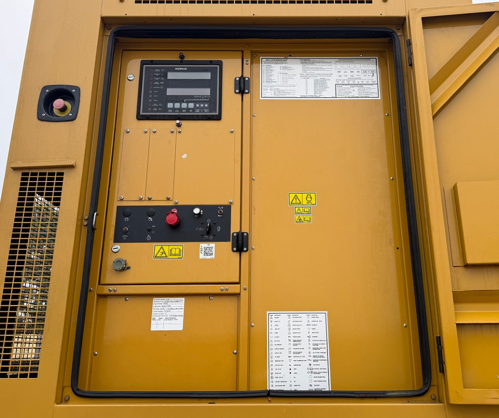 500 kw Caterpillar Diesel Generator - Image 5