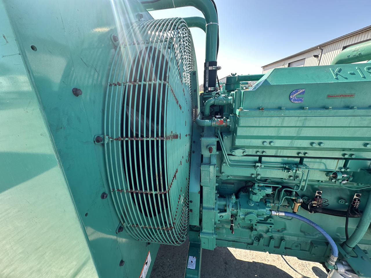 450 KW Cummins/Onan #450DFEC-1381, diesel generator set, 480 Volts, KTA19-G3 engine, open skid, 786 hours - Image 2