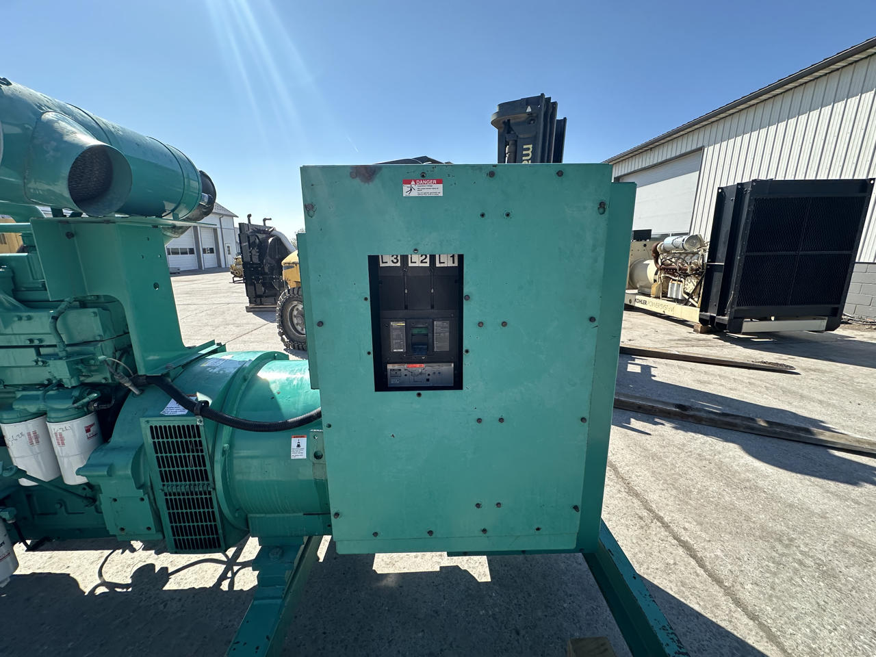 450 KW Cummins/Onan #450DFEC-1381, diesel generator set, 480 Volts, KTA19-G3 engine, open skid, 786 hours - Image 8