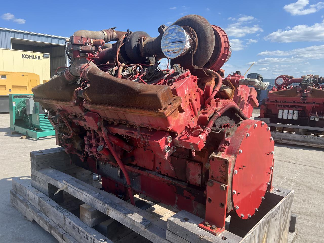 2250 HP Cummins #QSK-50, industrial fracking diesel engine, sound attenuated enclosure 0 bell housing, EPA - Image 4