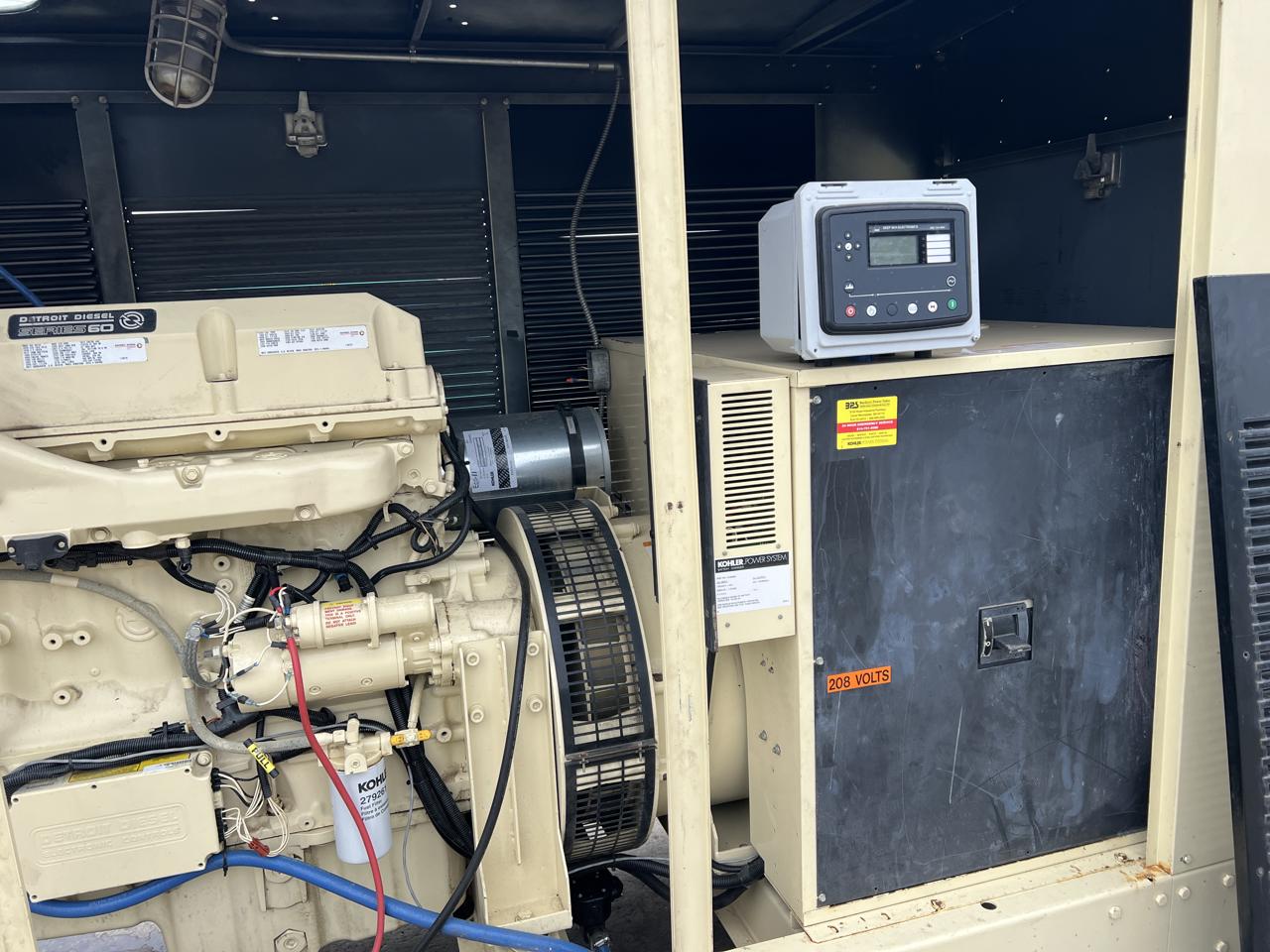 300 KW Kohler #300REOZD, diesel generator set, 120/208 Volts, Detroit Diesel 6063TK35 engine, 490 HP @ 1800 - Image 7