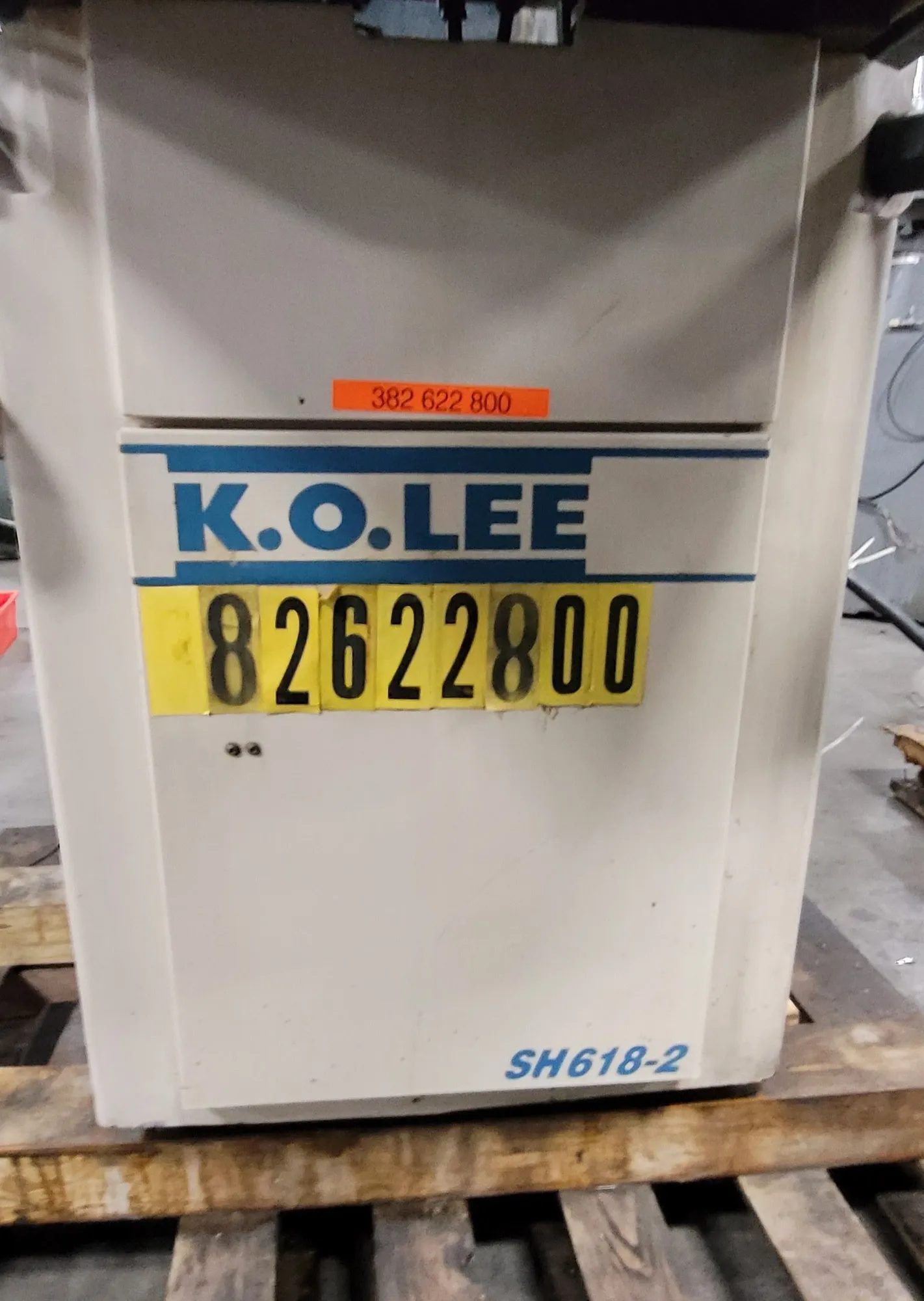 6.2" x 16" K.O. Lee #SH618-2, Hydraulic Surface Grinder, 8" x 3/4" x 1-1/4" wheel, 3600 RPM, 2 HP, 3-Axis - Image 8