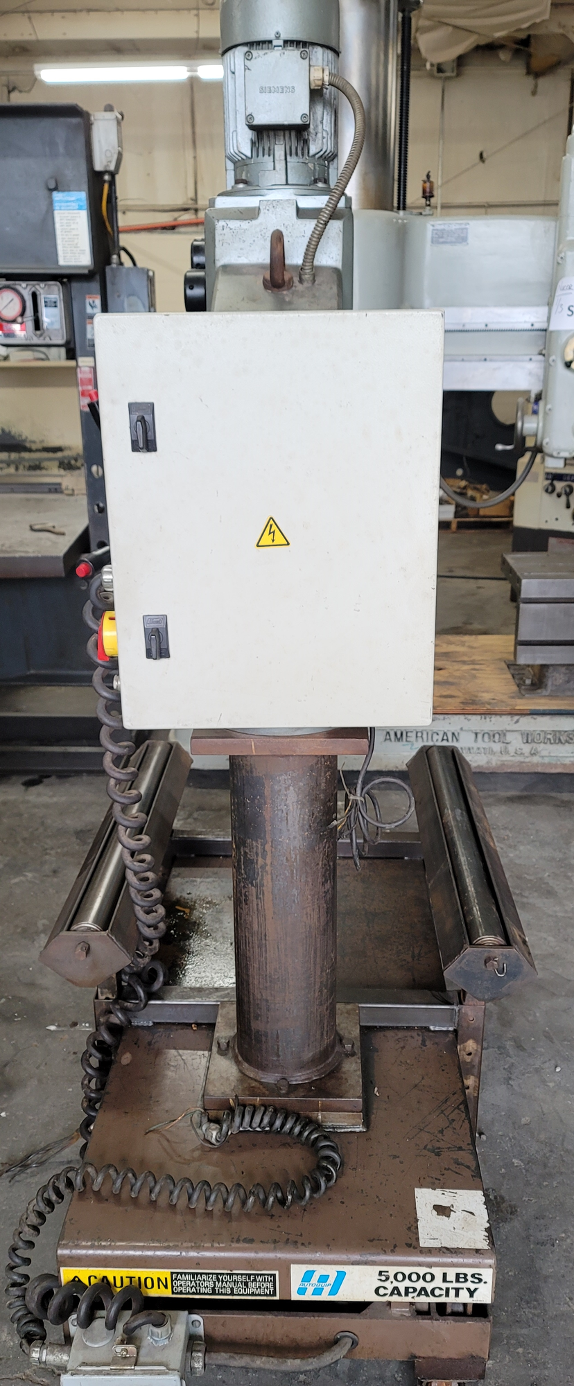 Wilton #2401, Geared Head Drill Press, 1-1/2" cast iron drilling capacity, 7" spindle travel, #4 MT, 112-1704 - Image 5
