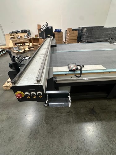 AXYZ #Infinite-8010, CNC Router, 103.7" x120" work area, 120" X, 103.7" Y, 6" Z, 12 tool stations, A2MC - Image 2